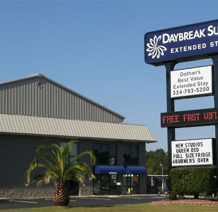 Daybreak Suites Extended Stay โดทัน ภายนอก รูปภาพ